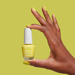 NATURE STRONG Esmalte natural de longa duração