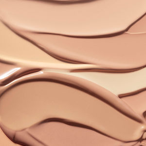 LIFT HD+ Firming and Smoothing Foundation