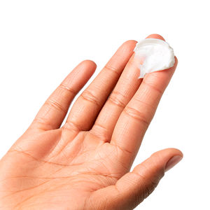 ULTRA FACIAL overnight rehydrating mask with 10.5% squalane