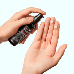 AGE DEFENDER power serum