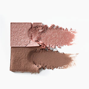 DIAMOND TREASURES cream-to-powder eyeshadow