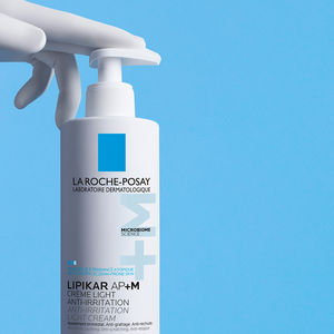 LIPIKAR BAUME LIGHT AP+M Reparaturbalsam mit Dreifachwirkung