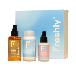 Skincare set Freshly Cosmetics Etui za osnovne pripomočke za globoko hidratacijo kupite na spletu