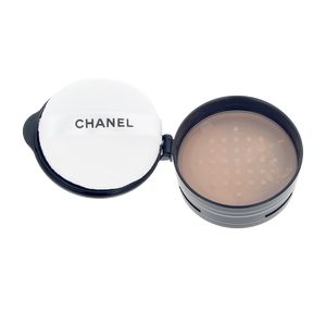 Loose powder - Ponovno polnjenje Chanel UNIVERSAL FREE POWDER puder v prahu, potovalna velikost, polnilo kupite na spletu