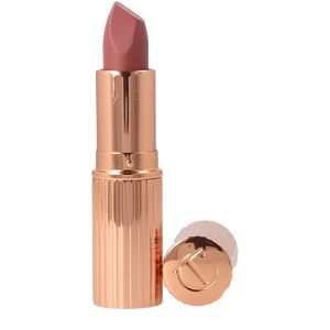 口紅と口紅 Charlotte Tilbury マットレボリューションリップスティック オンラインで購入
