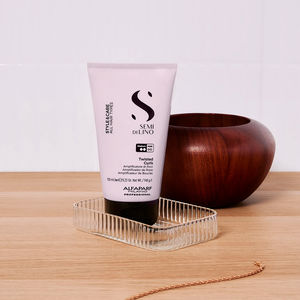 STYLE STORIES twisted curls