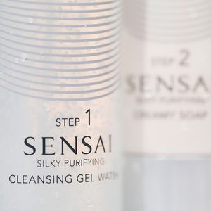 SILKY PURIFYING cleansing gel water