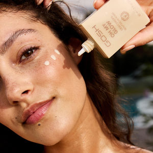 OH MY GLOW illuminating drops