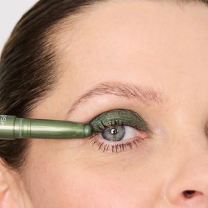 FOREVER MINERAL eyeshadow waterproof