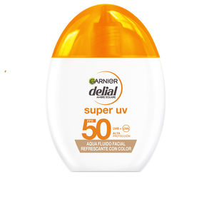 Sončna krema za obraz Garnier DELIAL SUPER UV Aqua osvežilni fluid za obraz z barvnim SPF50 kupite na spletu