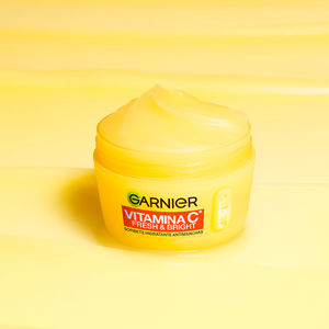 VITAMIN C FRESH &amp; BRIGHT moisturizing anti-blemish sorbet