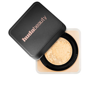 Polvos sueltos - Fijador de maquillaje Huda Beauty EASY BAKE loose baking & setting powder comprar online