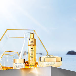 ABEILLE ROYALE programa antiedad honey treatment crema de día