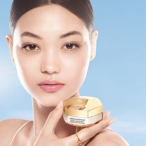 ABEILLE ROYALE programa antiedad honey treatment crema de día