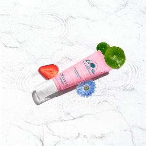 EXTERNAL INTIMATE GEL-CREAM soothing, moisturizing and refreshing