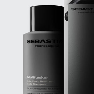 Shampooing MULTITÂCHES 3 en 1 pour hommes : cheveux, barbe et corps. Nettoie et rafraîchit.