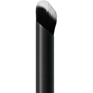 Pinceau correcteur contour des yeux