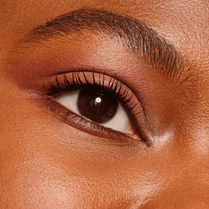 ディープベルベット アイシャドウパレット