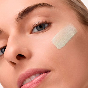 CC SKIN PERFECTOR corrective cream