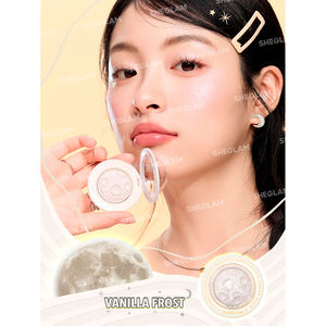 LUNAR GLOW highlighter