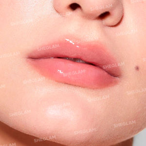 JELLY WOW HYDRATING lip moisturizer