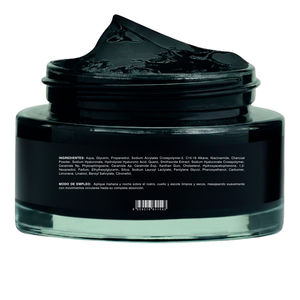 Gesichtscreme mit schwarzer Aktivkohle