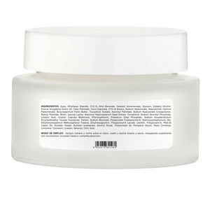 Crème faciale multivitaminée
