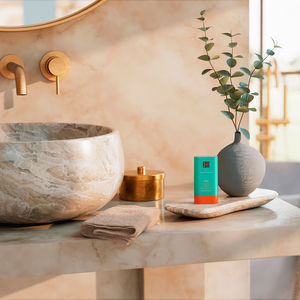 THE RITUAL OF KARMA suscreen stick SPF50+