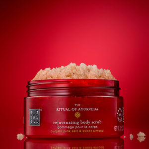 アーユルヴェーダの儀式ボディスクラブ