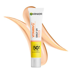 WITAMINA C anty-UV SPF50+ na co dzień