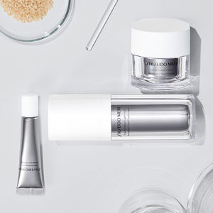 MEN TOTAL REVITALIZER ESTUCHE