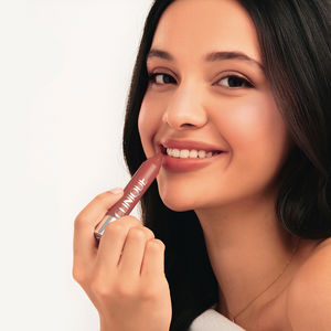 CLAUDIA ARENAS X CLINIQUE CHUBBY SET