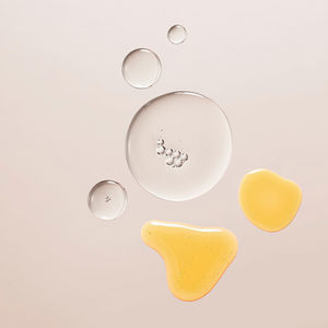 HAIR CARE COLLECTION Hydrating Shampoo