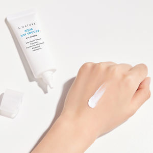 AQUA SOY YOGURT eye cream