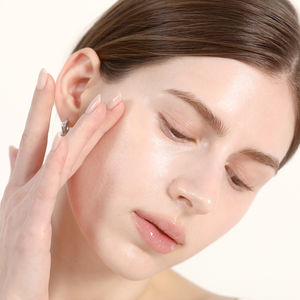 7 VEGAN PEPTIDE booster serum