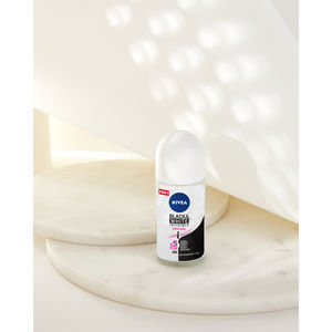 BLACK & WHITE INVISIBLE ORIGINAL roll on pack