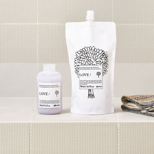 LOVE smoothing shampoo for frizzy hair