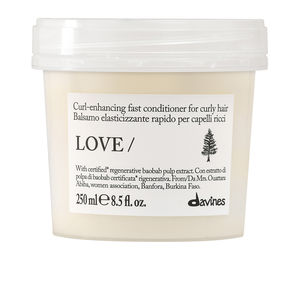 Definition von Locken Davines LOVE curl-enhancing fast conditioner for curly hair online kaufen