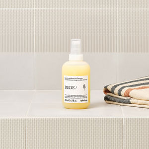DEDE leave-in conditioner for all hair types
