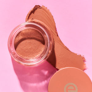 matte cream eyeshadow