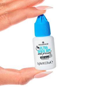 ULTRA QUICK DRY AND PRECISE! pegamento de uñas
