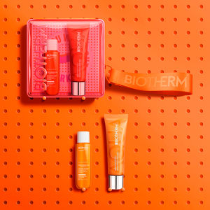 AQUASOURCE VITAMIN GLOW MINI CASE