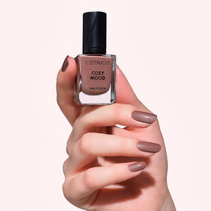 COZY MOOD nail polish