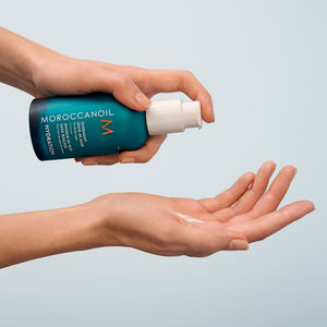 Máscara de noite sem enxaguamento HYDRATION, adequada para todos os tipos de cabelo.
