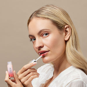 TOTAL Lūpu spīdums