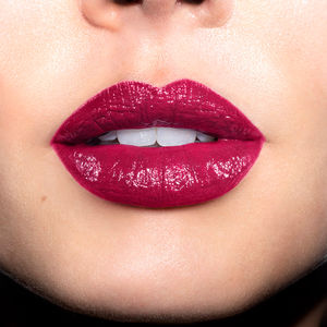 SUPER LUSTROUS lipstick