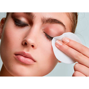 Bezolejowe saszetki do demakijażu oczu